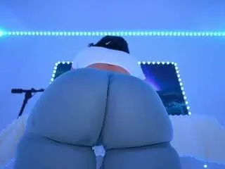 Camsoda Watch Live Sex Cams of ox-lemon
