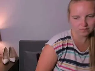 Camsoda Adult Webcam of roseamazing