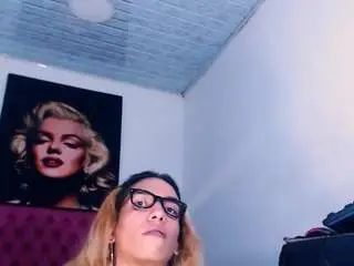 Camsoda Adult Webcams of karlaxxsey