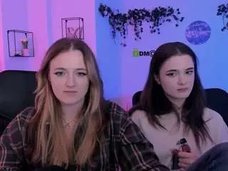 Camsoda Private Sex Chat of liana-kisses