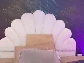 Camsoda Sex Cam of miaabrownn