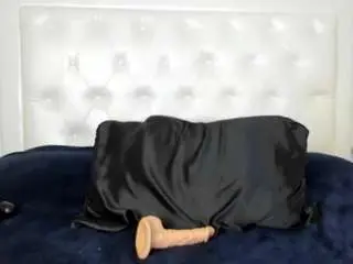 Camsoda Watch Live Sex Cams of cocoqueenn