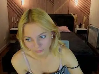 Camsoda Watch Live Sex Cams of clara-schneider1