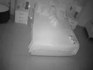 Camsoda Nude Webcam of voyeurcam-casa-salsa-bedroom-6