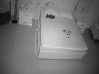 Camsoda Live Sex Cam of voyeurcam-casa-salsa-bedroom-6
