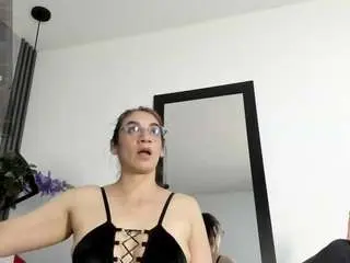 Camsoda Free Porn Cam of samantha-belle