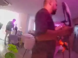 Camsoda Best live sex cam show of voyeurcam-casa-salsa-fishtank