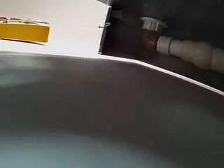 Camsoda Free Live Porn of voyeurcam-casa-salsa-fishtank