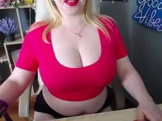 Camsoda Nude Webcam of oliviaverr