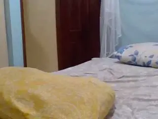 Camsoda Watch Live Sex Cams of sella-bella