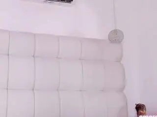 Camsoda Sex Cam of amara-rosseee