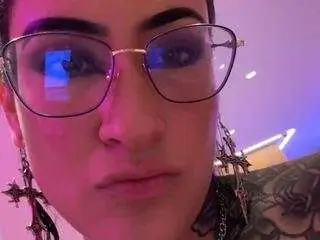 Camsoda Adult Webcam of madymonroe