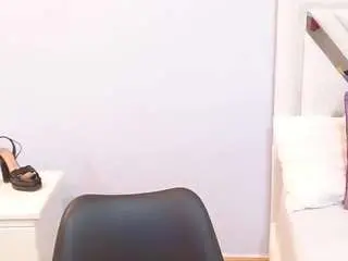 Camsoda Watch Live Sex Cams of kyliebenson