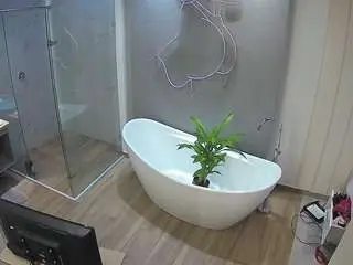 Camsoda Sex Chat of voyeurcam-casa-salsa-bathroom-5