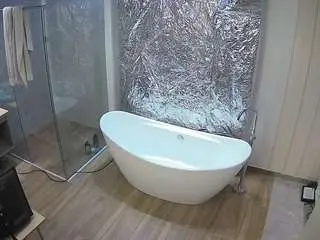 Camsoda Private Sex Chat of voyeurcam-casa-salsa-bathroom-5