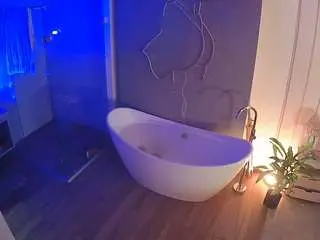 Camsoda Sex Cam of voyeurcam-casa-salsa-bathroom-5