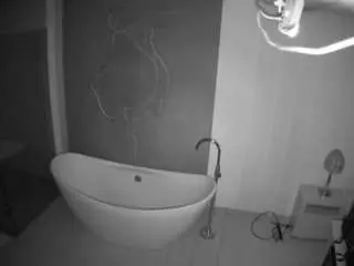 Camsoda Sex Cam of voyeurcam-casa-salsa-bathroom-5