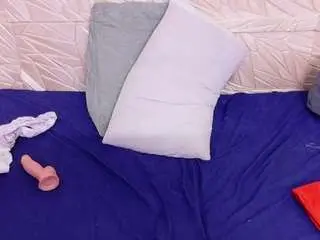 Camsoda Free Live Porn of kinky-redhead18