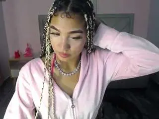 Camsoda Adult Video Chat of camilavixen-ch