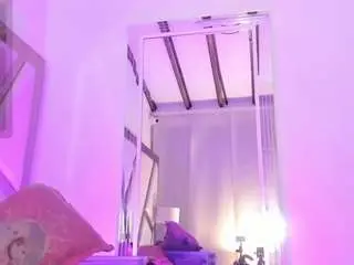 Camsoda Free Live Porn of racheellgrayx