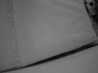 Camsoda Watch Live Sex Cams of voyeurcam-julmodels-whitebed-4