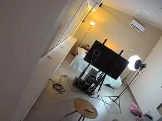 Camsoda Live Porn of voyeurcam-jb-room-1