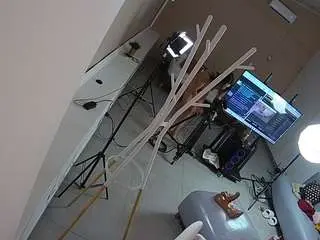 Camsoda Free Porn Cam of voyeurcam-jb-room-1