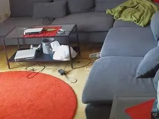Camsoda Nude Webcam of voyeurcam-julmodels-living-1