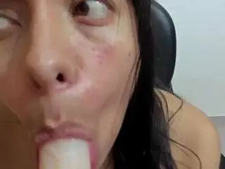 Camsoda Live Sex Cam of misseylenss