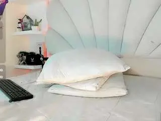 Camsoda Live Sex of cute-enderlyn21