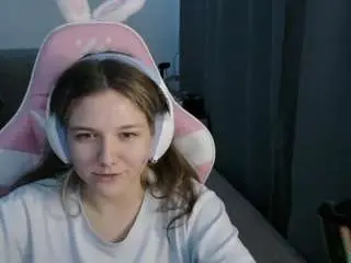 Camsoda Sex Cam of hermilatimperman