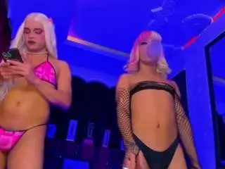 Camsoda Watch Live Sex Cams of sachapink