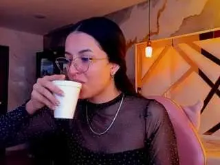Camsoda Free Porn Cam of sophiadoll-tf