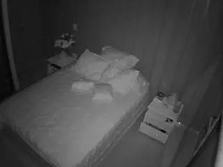 Camsoda Live Sex of voyeurcam-casa-salsa-bedroom-7