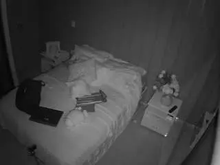 Camsoda Nude Webcam of voyeurcam-casa-salsa-bedroom-7