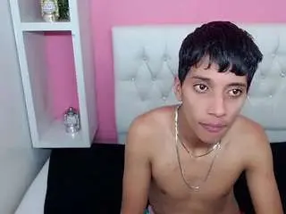Camsoda Nude Webcam of jl-brayan