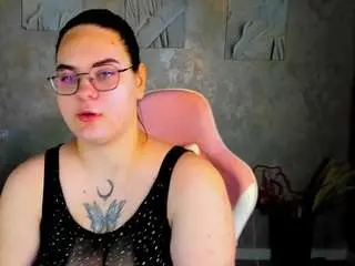 Camsoda Free Live Porn of kity-mooree
