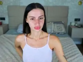 Camsoda Free Live Porn of snowwhiteee
