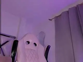 Camsoda Live Porn of mia-royal