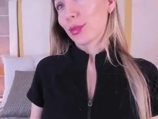 Camsoda Nude Webcam of laurencarterr