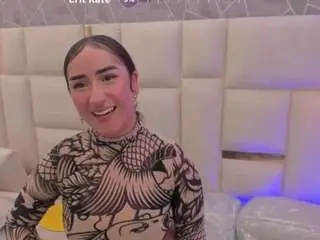 Camsoda Watch Live Sex Cams of bonniefoxyy