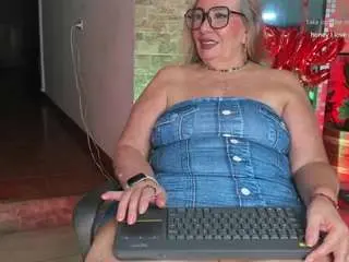 Camsoda Sex Chat of xcarllet69