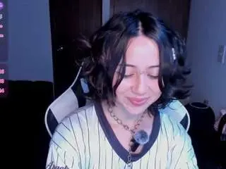 Camsoda Watch Live Sex Cams of frida-lassi