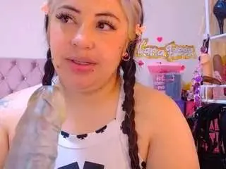 Camsoda Free Live Porn of lanaqueen69