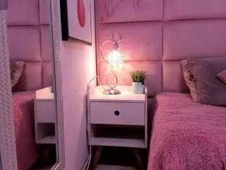 Camsoda Adult Webcams of janah-myers