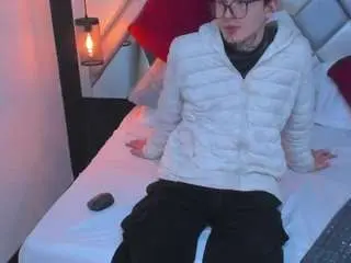 Camsoda Nude Webcam of xhotdesire-fx