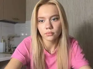 Camsoda Nude Webcam of alliebergum