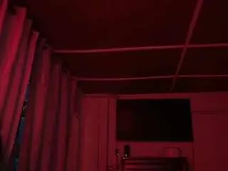 Camsoda Adult Webcam of iluvsaffire-bleu