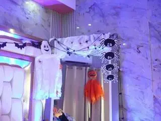 Camsoda Sex Cam of thinprincesss