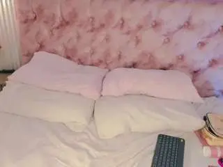 Camsoda Sex Cam of lily-blossom